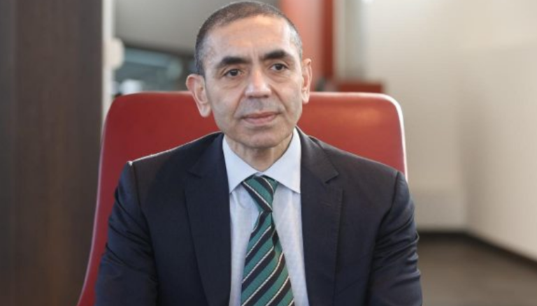 Shefi i BioNTech tregon sa zgjatë imuniteti nga vaksina dhe nëse ka nevojë për dozën e tretë