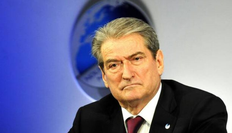 LAJMI I FUNDIT: Washingtoni ia ndalon Sali Berishës dhe familjes së tij hyrjen në SHBA