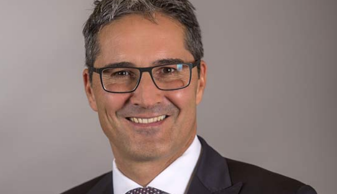 Guvernatori i Tirolit Jugor flet për modelin e zgjidhjes mes Kosovës dhe Serbisë