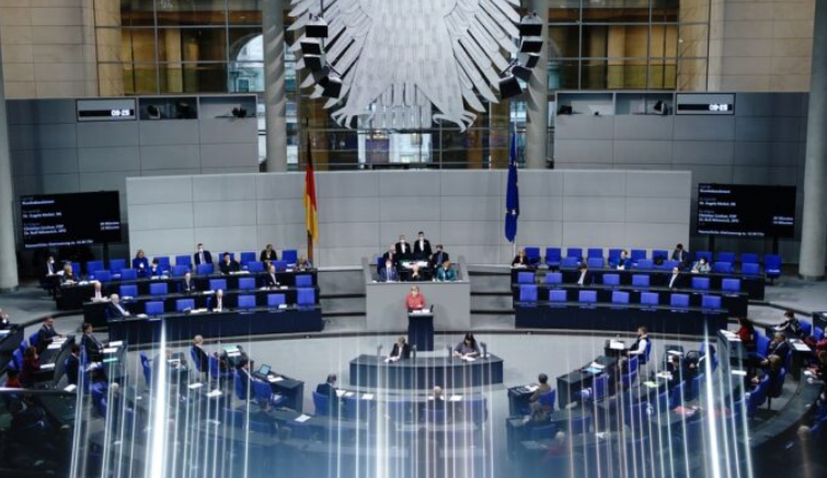 Dy deputetë gjermanë dalin kundër Kosovës, s’e konsiderojnë shtet