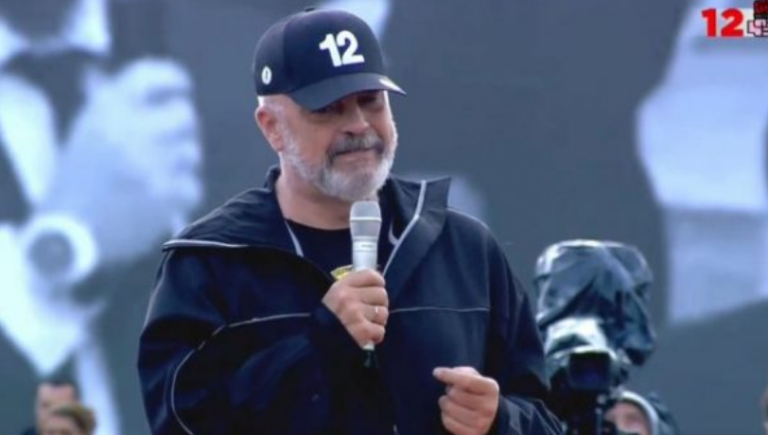 Rama përplaset me gazetarin gjerman i cili la fajtor Ballkanin për përhapjen e Covid-19