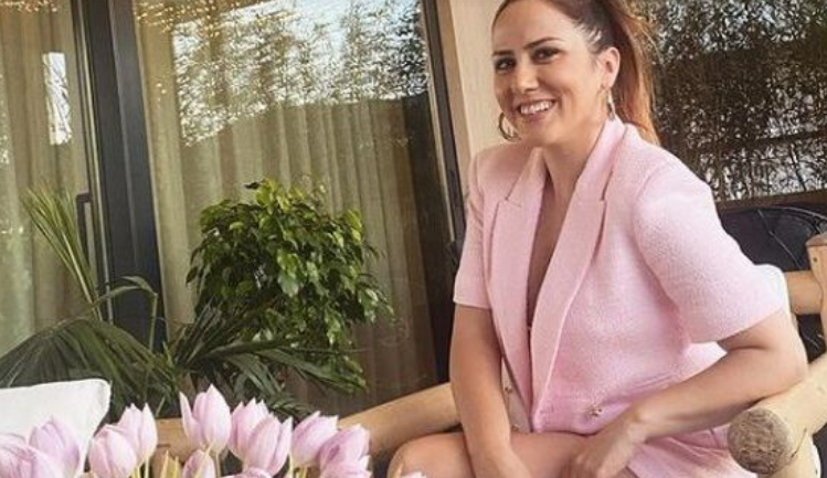 “Bëj fitnes, pastaj dil e veshur kështu”, Arbana i reagon ndjekëses