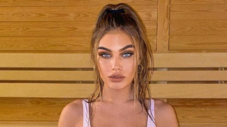 Trejsi Sejdini më provokuese se kurrë, pozon në bikine për Instagram