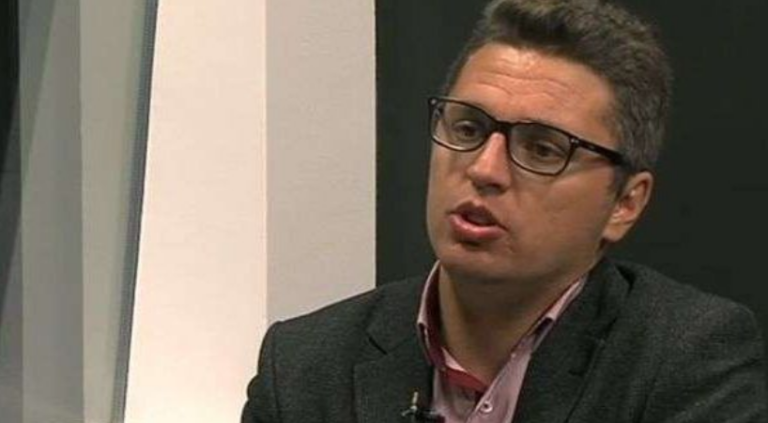 Debati për reciprocitetin, Zogaj ia kujton Kurtit parullën “Nuk jemi të varfër por të mashtruar”