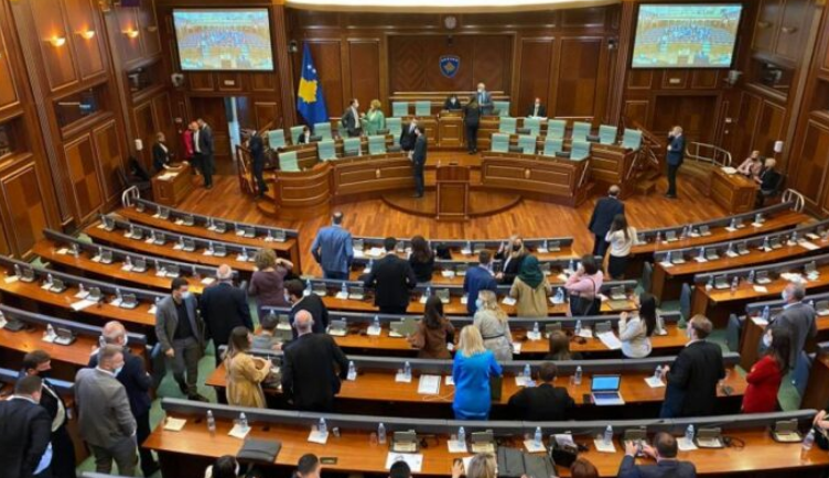 Qeveria Kurti i parasheh 192 ligje