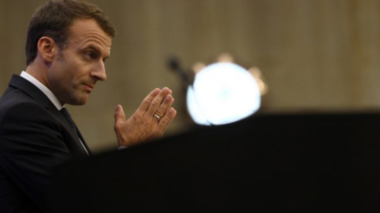 Weber për ‘marrëveshjen e Macronit’ ku Kosova merr vizat dhe njohjen e Greqisë: S’tingëllon as si diçka që do ta propozonte Parisi