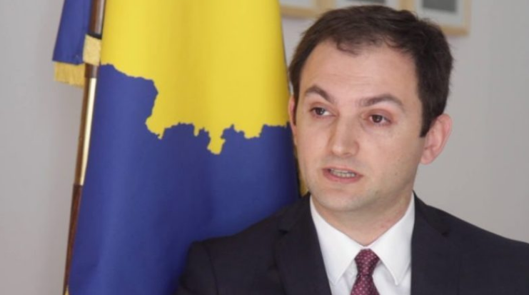 Edhe Qëndrim Gashi lirohet nga detyra e ambasadorit në Paris