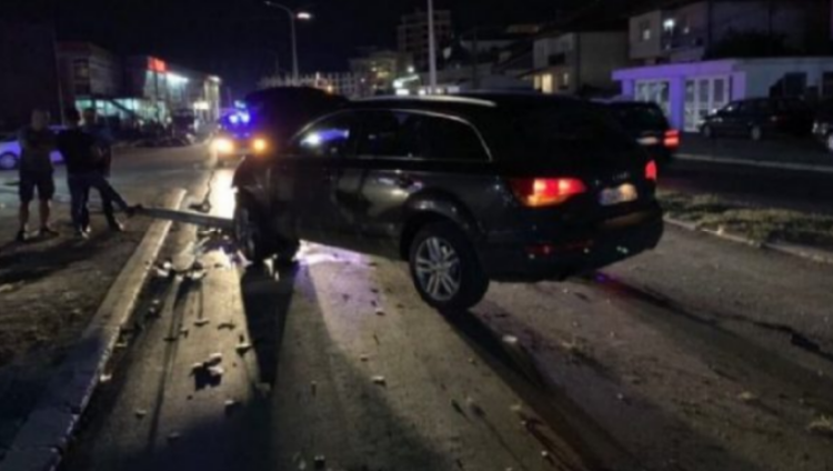 Aksident në rrugën Podujevë-Prishtinë, bëhet për spital drejtuesi i motoçikletës