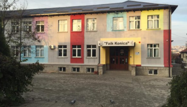 Shkolla del me njoftim pas raportimeve për sulm seksual ndaj të miturës