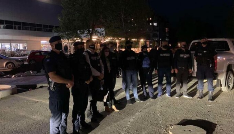 Policia po përkujdeset për zbatimin e masave anti-COVID