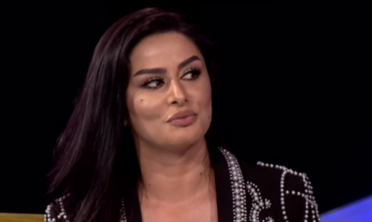 Shkurte Gashi publikon fotografi pa pikë grimi