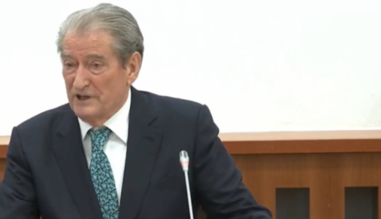 Sali Berisha angazhon avokat në Francë: Do ta padis Sektetarin Blinken për shpifje publike