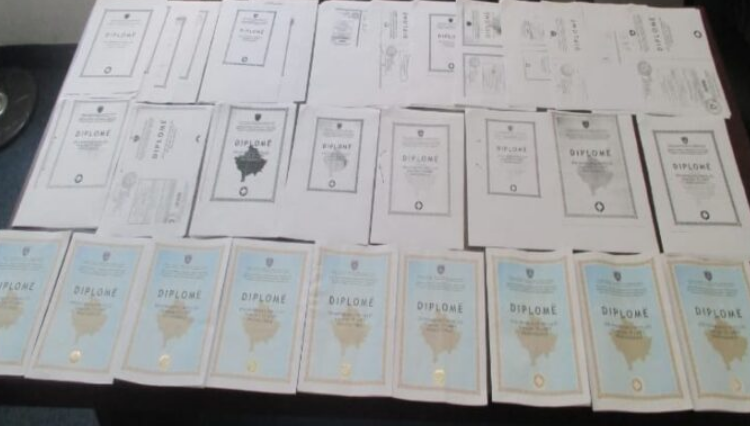 Prodhonte dhe shiste diploma te falsifikuara, arrestohet i dyshuari