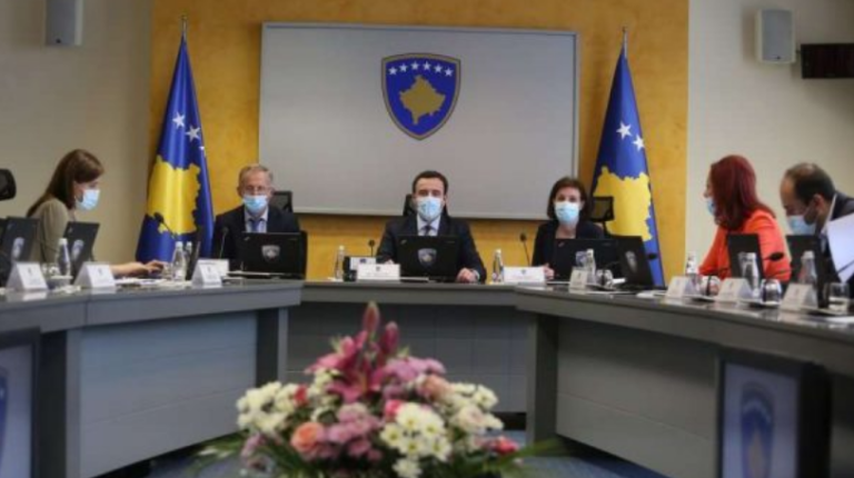 Qeveria vendos për lirim gradual të masave anti-Covid