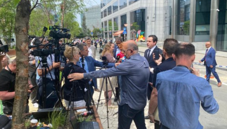 Krejt çka tha Albin Kurti pas takimit me Vuçiqin