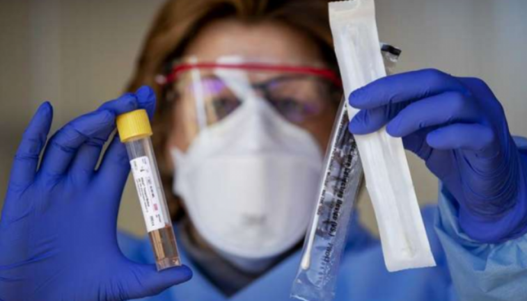 MSh iu bën thirrje qytetarëve: Paraqituni për vaksinim vetëm pasi të keni marrë thirrjen