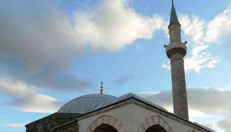 BIK vazhdon traditën e therjes së kurbanit, çmimi do të jetë 120 euro