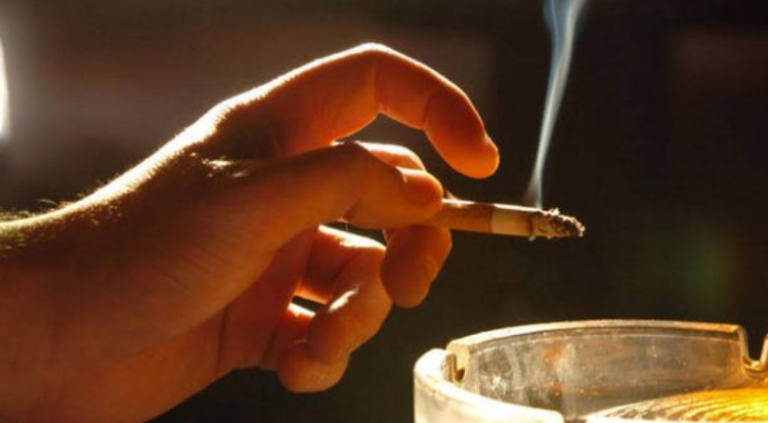 Ky është vendi i parë në Europë që ndalon cigaren edhe në ambientet e jashtme