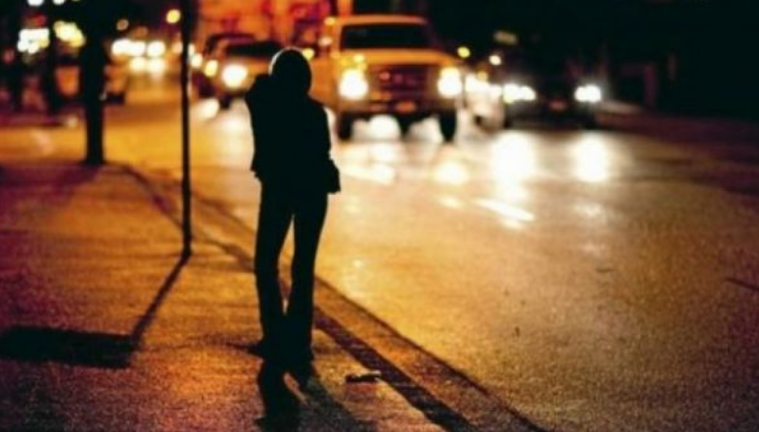 I shfrytëzonin dy të mitura seksualisht në këmbim të parave, Policia arreston dy persona