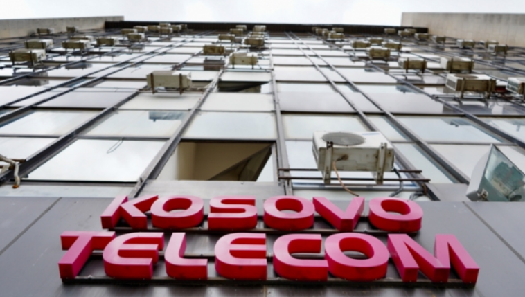 Kontrata e dyshimtë prej 450 mijë eurosh e Telekomit, detaje nga arrestimi i tre personave