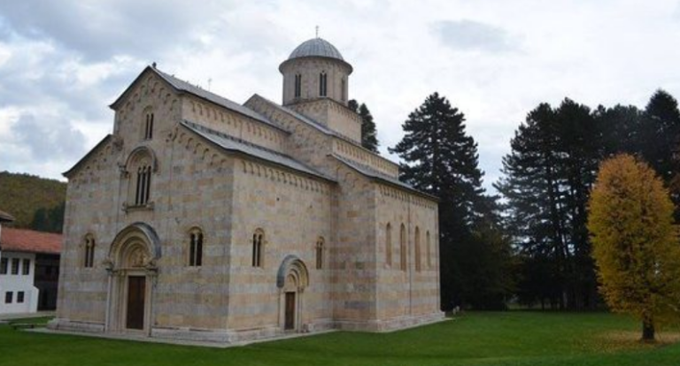 Kush kujdeset për sigurinë e objekteve fetare ortodokse në Kosovë