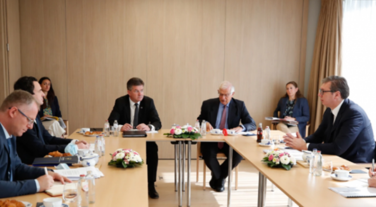 Kosova dhe Serbia nuk pajtohen për asgjë