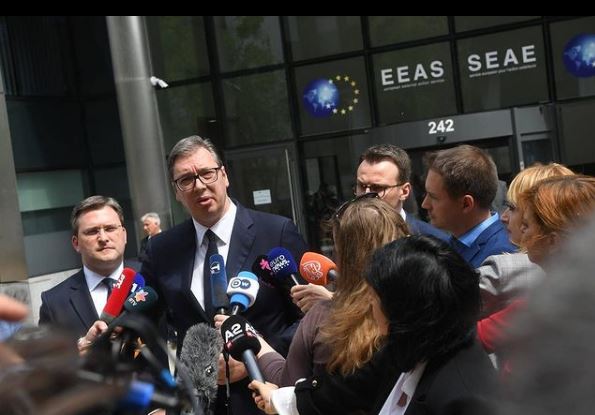 Vuçiq: Gjithë natën s’kam fjetur duke menduar se çfarë do të bëj sot