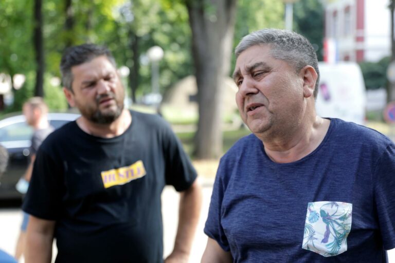 Arlinda vdiq dje dhe la pas vetes 4 fëmijë, babai i saj tregon si ishte nisur me autobus shkaku i çmimeve më të lira