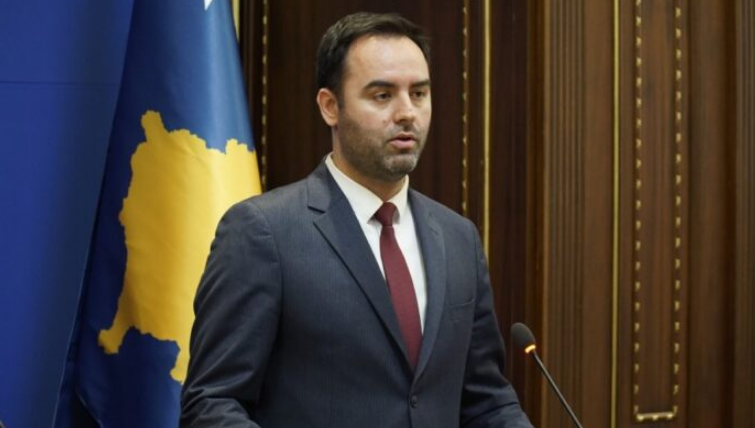 Konjufca: Sot Serbinë e udhëheq një president që ishte ministër i kryekriminelit Milosheviq