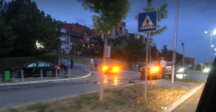 Aksident i rëndë afër konvikteve në kryeqytet