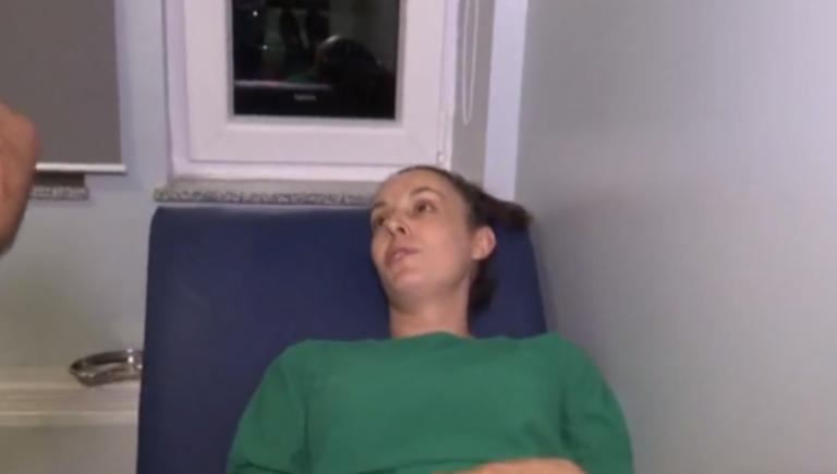 Qytetarja nga Deçani pranon trajtim mjekësor për të dytën herë brenda ditës – Tregon për simptomat që po përjeton