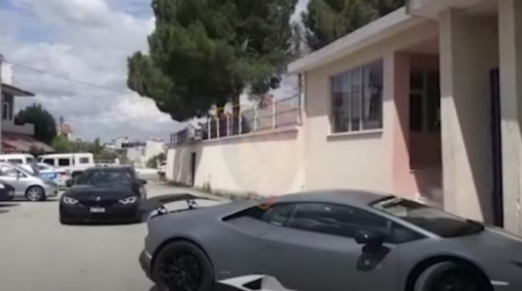 Mediat zvicerane shkruajnë për dy kosovarët që u dënuan për tejkalim shpejtësie, zbulojnë detaje të reja