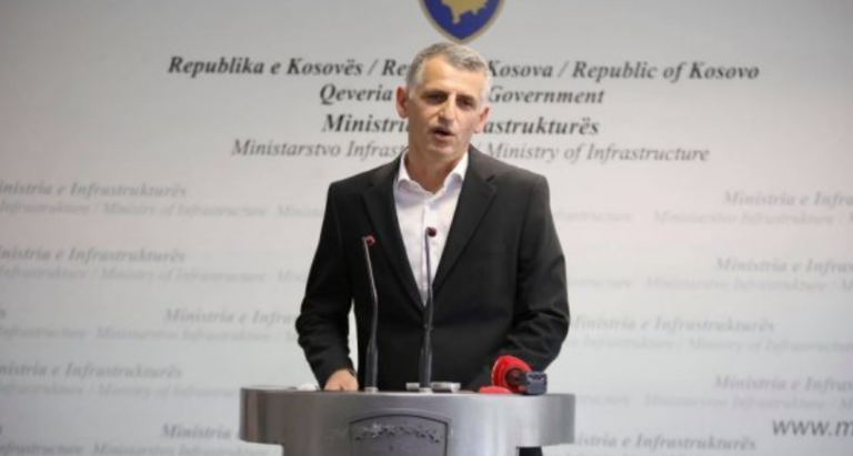 Hysen Durmishi merr një vendim tjetër, kësaj radhe për çmimin e paraqitjes së provimit për patentë shofer