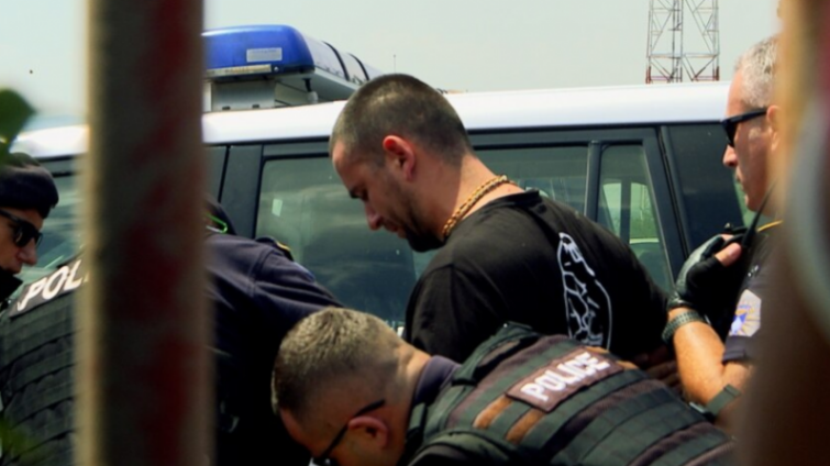 Arrestimi në Gazimestan lëkund raportet Kosovë – Mali i Zi