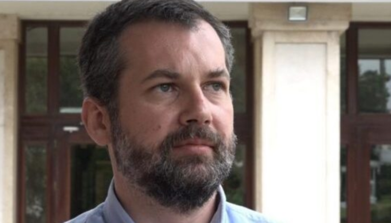 Çeku: Nis procesi për dëmshpërblim nga Serbia për shkatërrimin e qëllimshëm të qindra monumenteve të Kosovës