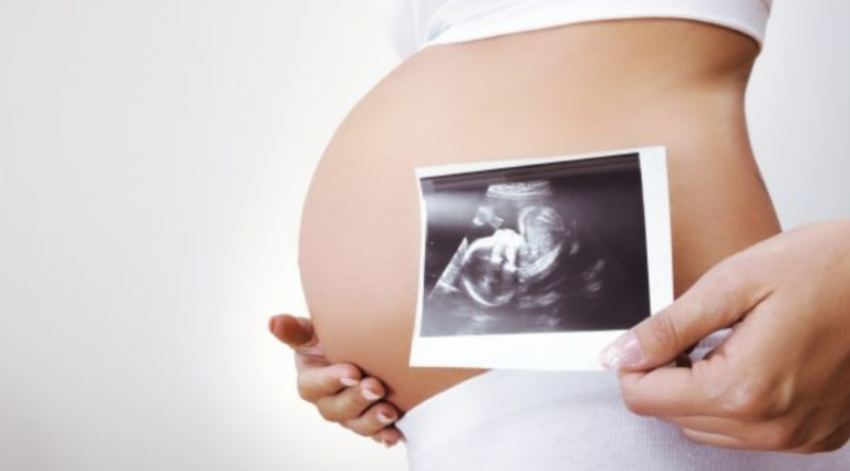 Kina po mbledh të dhëna gjenetike nga gratë shtatzëna në të gjithë botën, SHBA-ja reagon