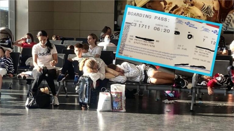 Rreth 150 udhëtarë mbesin të ngujuar në Aeroportin e Prishtinës, nuk kanë informacione kur niset aeroplani për Gjermani