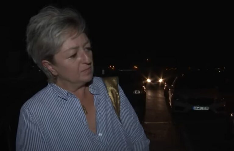 “Veç ta shoh vajzën në këmbë, s’du asgjë tjetër”, rrëfimi i nënës gjakovare që priti vajzën e cila i mbijetoi aksidentit në Kroaci