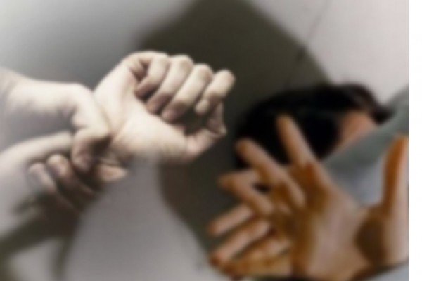 Flet babai i 18-vjeçares së vrarë në Ferizaj: Vajza ka qenë në presion dhe e frikësuar