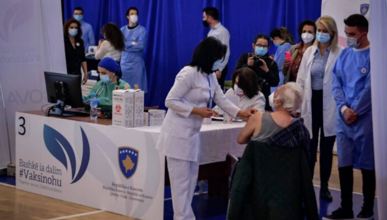 Vaksinimi i fëmijëve dhe mësimdhënësve – kusht për kthim në shkolla