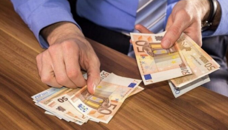 Vetëm gjatë verës, diaspora shpenzoi rreth 300 milionë euro në Kosovë