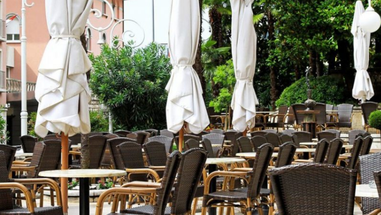 Gastronomët i pranojnë masat e reja, kanë një varg kërkesash për ministrin Murati