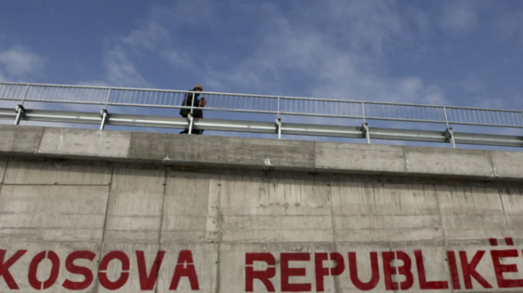 Për dy të tretat e serbëve pranimi i pavarësisë Kosovës mbetet i papranueshëm