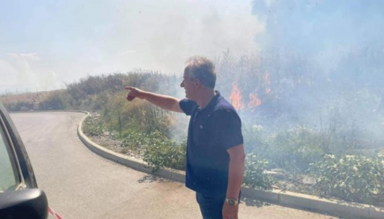 Situatë serioze pas zjarrit në Suharekë, kryetari kërkon ndihmë