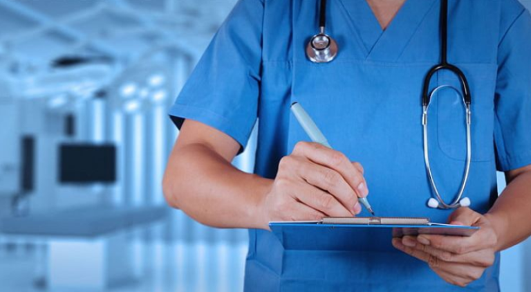 Ministria e Shëndetësisë shpallë konkurs për 1116 vende pune për staf mjekësor