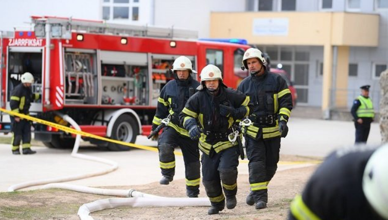 Sindikata e zjarrfikësve i dërgon letër kryeministrit Kurti, këto janë kërkesat e tyre