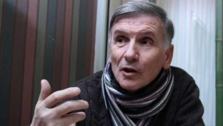 Buxhovi për vaksinimin e detyruar: S’është kiamet që shteti të prekë ndonjëherë liritë qytetare