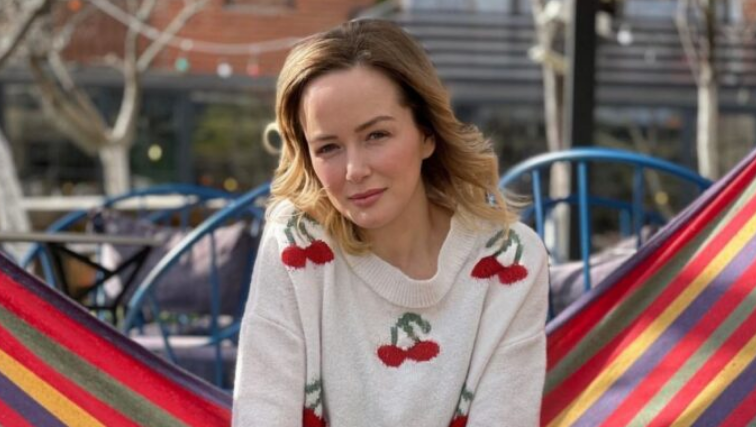 Adriana Matoshit i del problem me një “kojshi” në lagjen e saj, ndërhyn edhe Policia e Kosovës