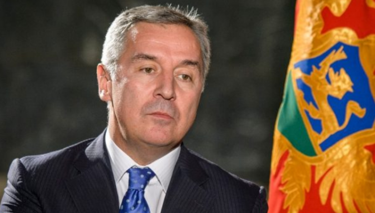 Gjukanoviq: Vuçiq e ka tejkaluar Millosheviqin, do e donte Kosovën por pa shqiptarë në të