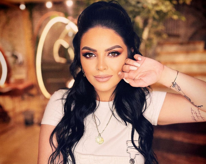 Ka qenë e fejuar? Fifi zbulon të vërtetën: Oh Zot i madh…